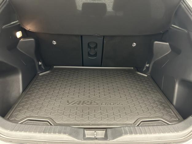 TOYOTA Yaris Cross 1.5 HYBRID 116H DESIGN / PACK CARGO  