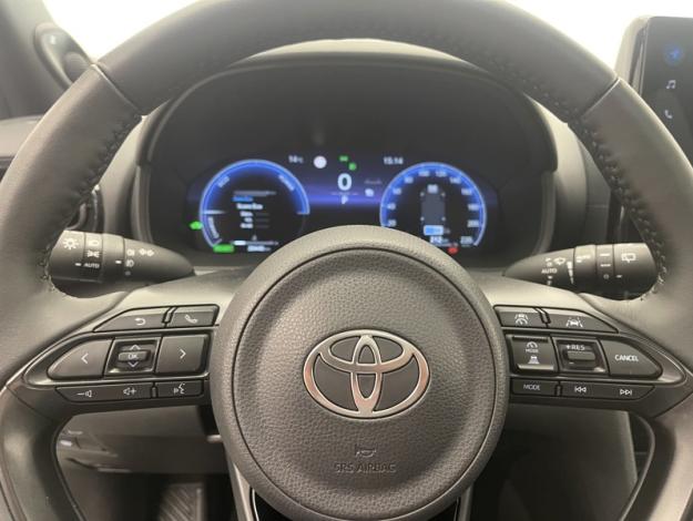 TOYOTA Yaris Cross 1.5 HYBRID 130H PREMIERE   