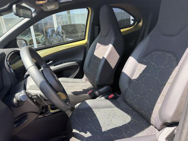TOYOTA Aygo X 1.0 VVT-i 72 Air Collection   