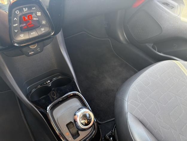 TOYOTA Aygo 1.0 VVT-i x-clusiv zen  