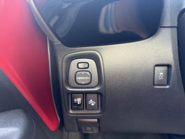 TOYOTA Aygo 1.0 VVT-i x-clusiv zen  