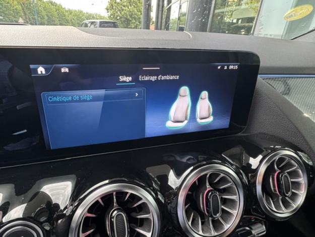 MERCEDES-BENZ GLA 200 d AMG Line  