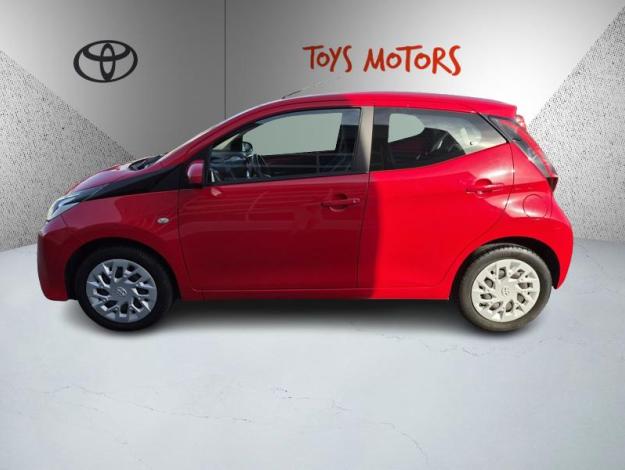 TOYOTA Aygo 1.0 VVT-i x-play  
