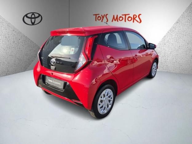 TOYOTA Aygo 1.0 VVT-i x-play  