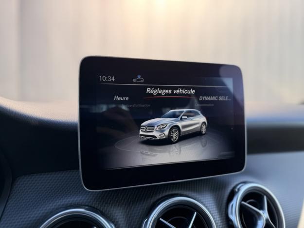 MERCEDES-BENZ GLA 180 Business Edition  GLA 180 Business Edition