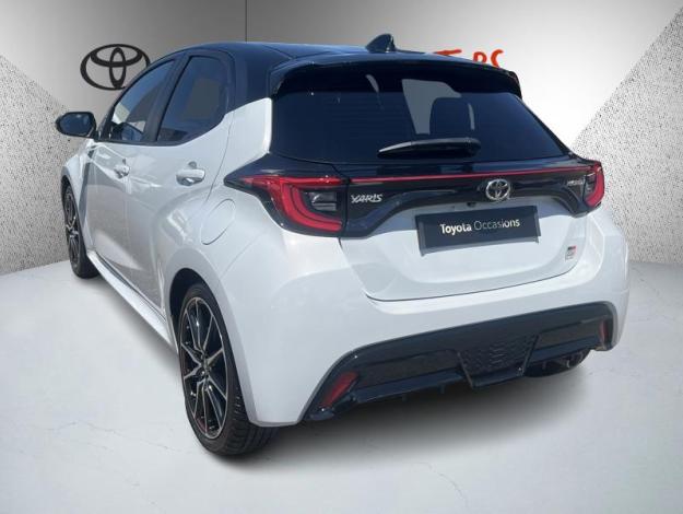TOYOTA Yaris 116h GR SPORT  