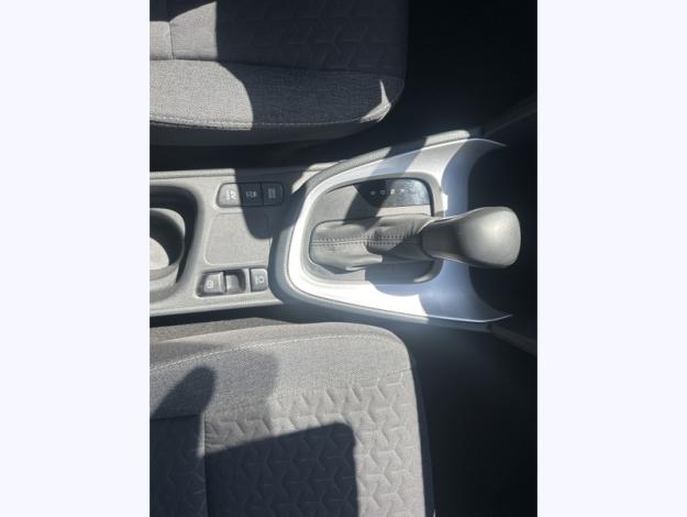 TOYOTA Yaris Cross 116h Design cargo   