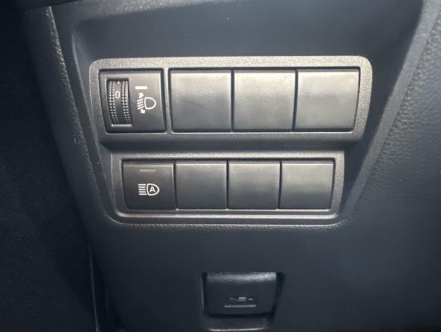 TOYOTA Yaris Cross 116h Design cargo   