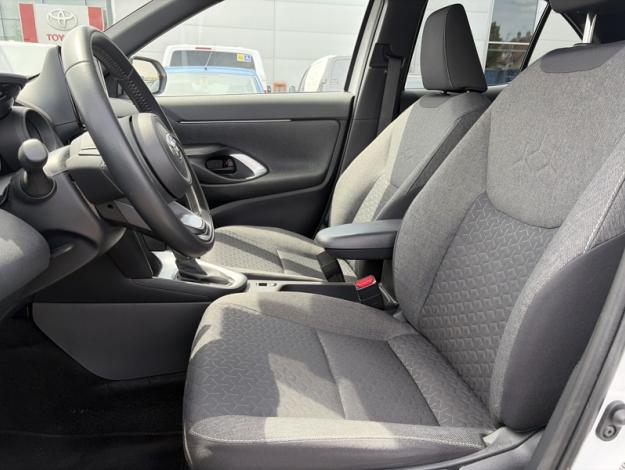 TOYOTA Yaris Cross 116h Design   