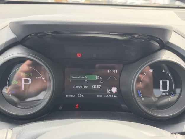 TOYOTA Yaris Cross 116h Design   