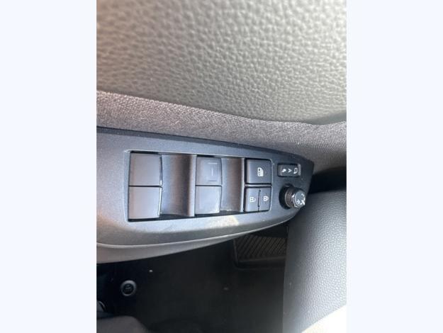 TOYOTA Yaris Cross 116h Design  