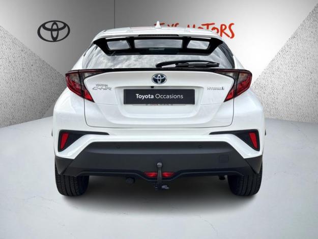 TOYOTA C-HR 122h design  
