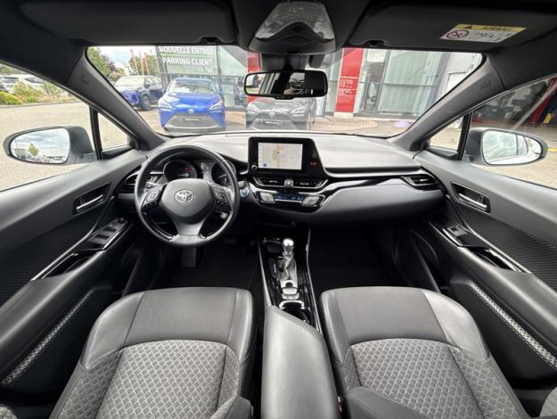 TOYOTA C-HR 122h design  