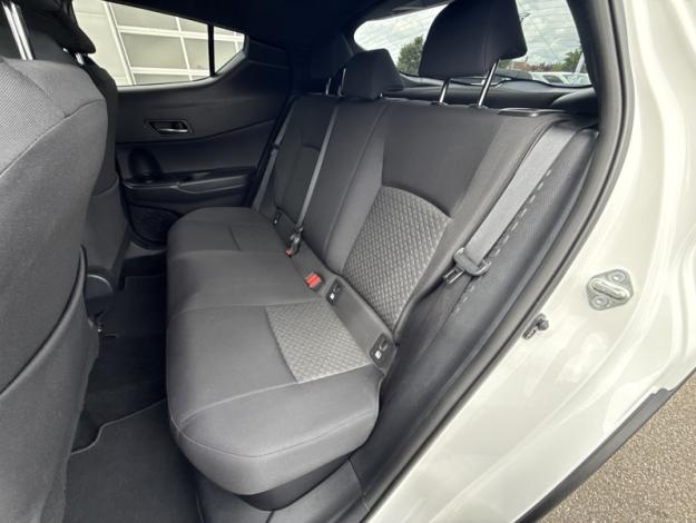 TOYOTA C-HR 122h design  