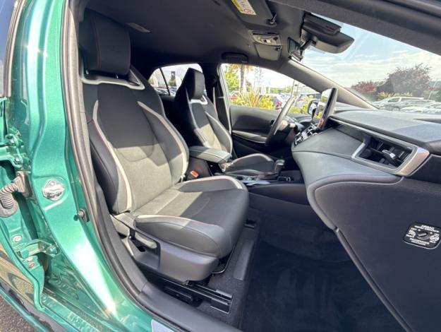 TOYOTA Corolla 140h GR Sport  