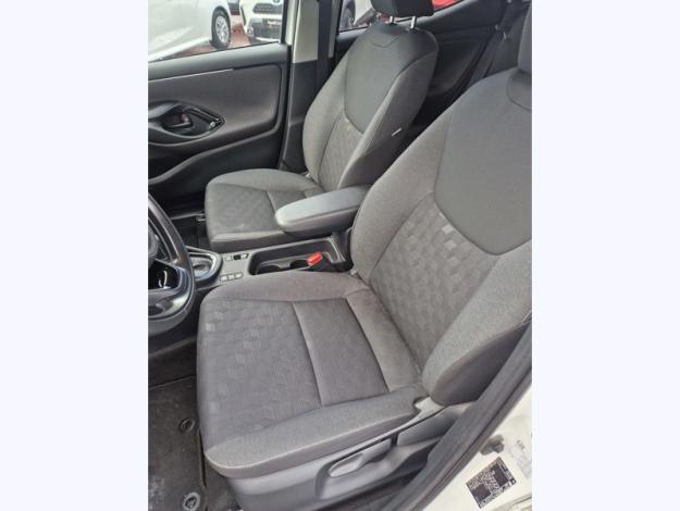 TOYOTA Yaris Hybride 116h Design MY25  