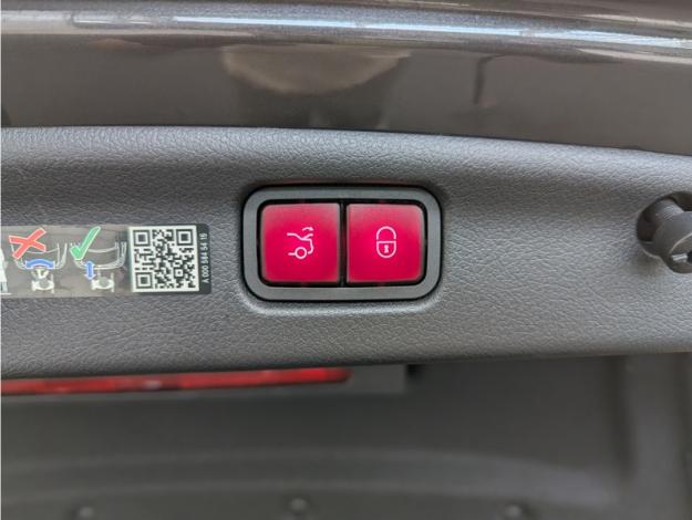 MERCEDES-BENZ Classe C Berline Classe C 300 de Hybrid EQ Berline AMG Line  