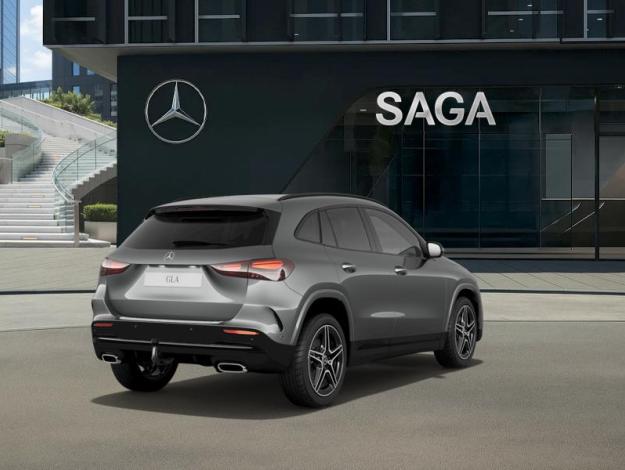 MERCEDES-BENZ GLA 200 d AMG Line  GLA 200 d AMG Line