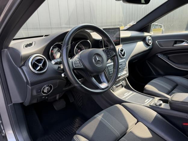 MERCEDES-BENZ Classe A A 180 d Sensation  