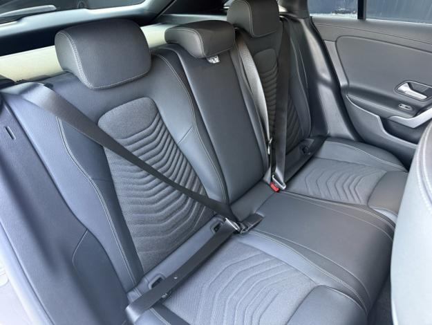 MERCEDES-BENZ CLA Shooting Brake CLA 180 d Shooting Brake Progressive Line  