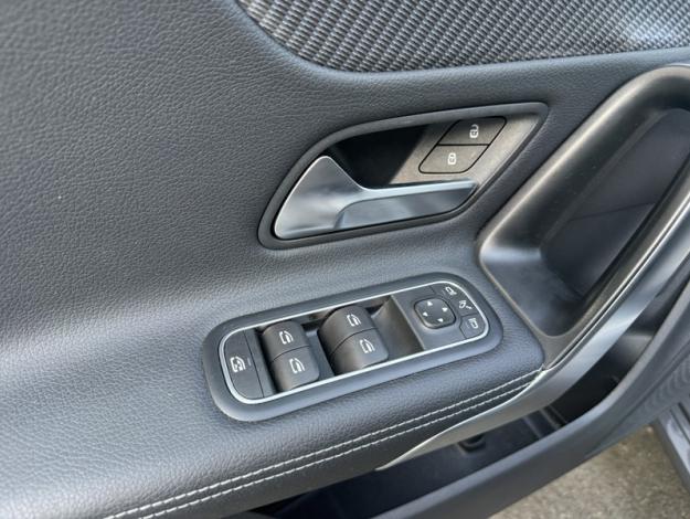 MERCEDES-BENZ CLA Shooting Brake CLA 180 d Shooting Brake Progressive Line  