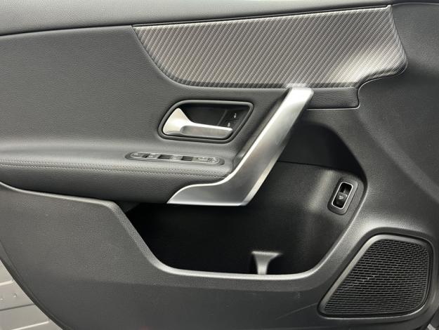 MERCEDES-BENZ Classe A 180 Berline Business Line  