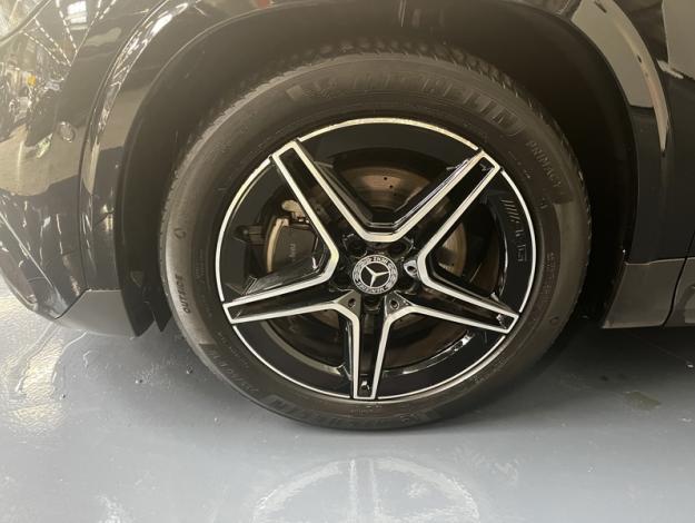 MERCEDES-BENZ GLA 200 d AMG Line  