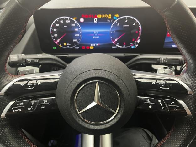 MERCEDES-BENZ GLA 200 d AMG Line  