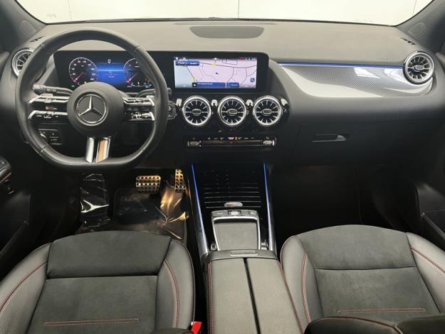 MERCEDES-BENZ GLA 200 d AMG Line  