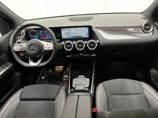 MERCEDES-BENZ Classe B 250 e AMG Line  