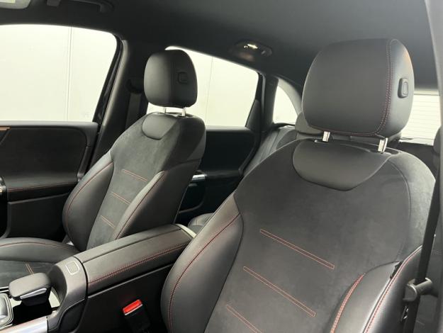 MERCEDES-BENZ Classe B 250 e AMG Line  