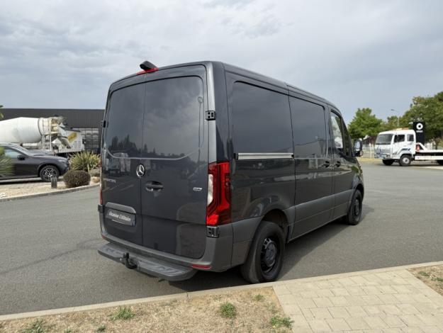 MERCEDES-BENZ Sprinter 215 CDI Fourgon Compact  