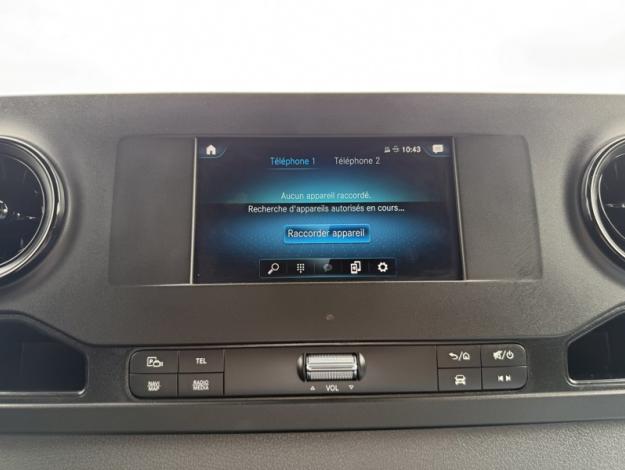 MERCEDES-BENZ Sprinter 215 CDI Fourgon Compact  