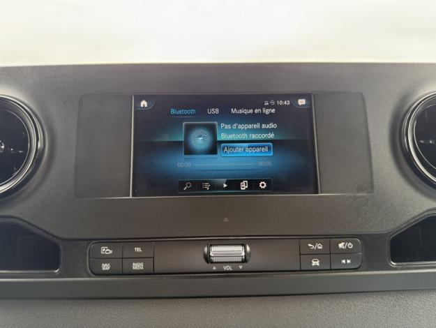MERCEDES-BENZ Sprinter 215 CDI Fourgon Compact  