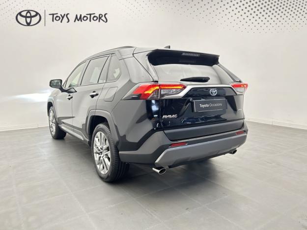 TOYOTA RAV4 2WD 218ch Lounge  