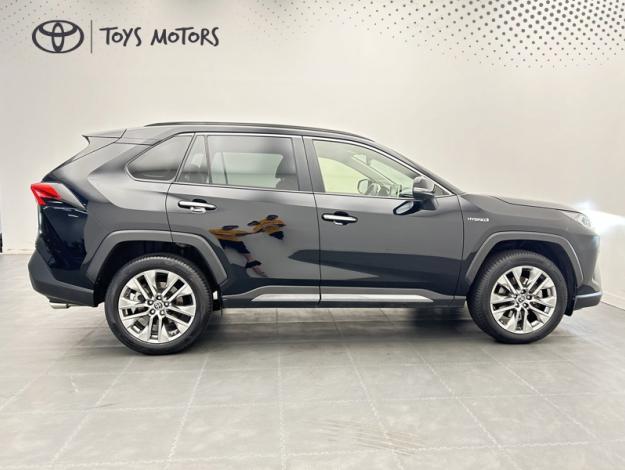 TOYOTA RAV4 2WD 218ch Lounge  