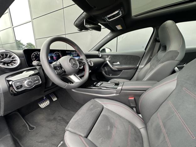 MERCEDES-BENZ Classe A 200 d AMG Line  Classe A 200 d AMG Line