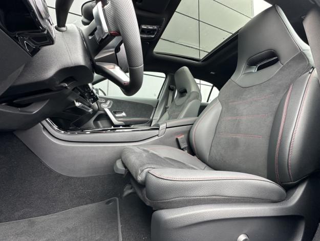 MERCEDES-BENZ Classe A 200 d AMG Line  Classe A 200 d AMG Line