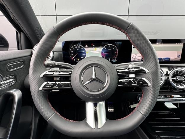 MERCEDES-BENZ Classe A 200 d AMG Line  Classe A 200 d AMG Line