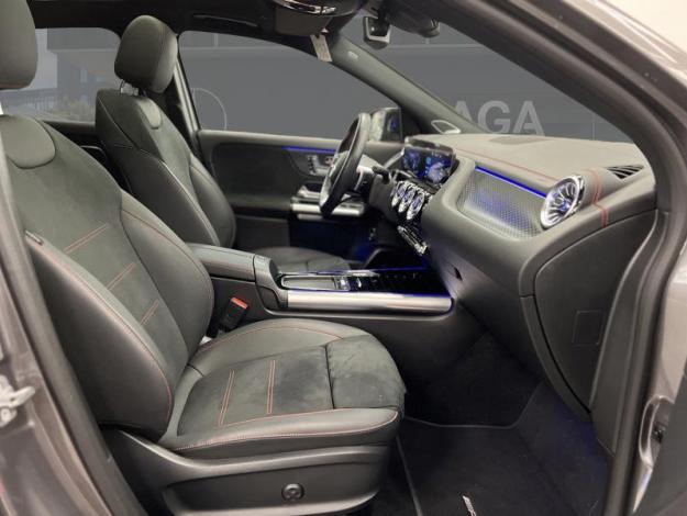 MERCEDES-BENZ EQA 250 + AMG Toit Pano Attelage  