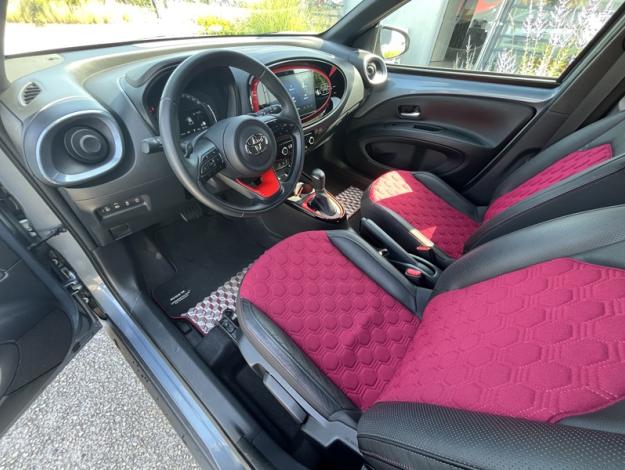 TOYOTA Aygo X 1.0 VVT-i 72 Undercover  