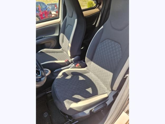 TOYOTA Aygo X 1.0 VVT-i 72 Design   