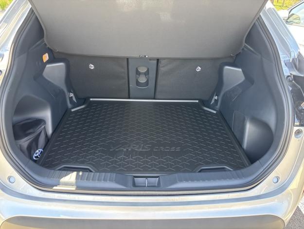TOYOTA Yaris Cross 1.5 HYBRID 130H DESIGN AUTO   