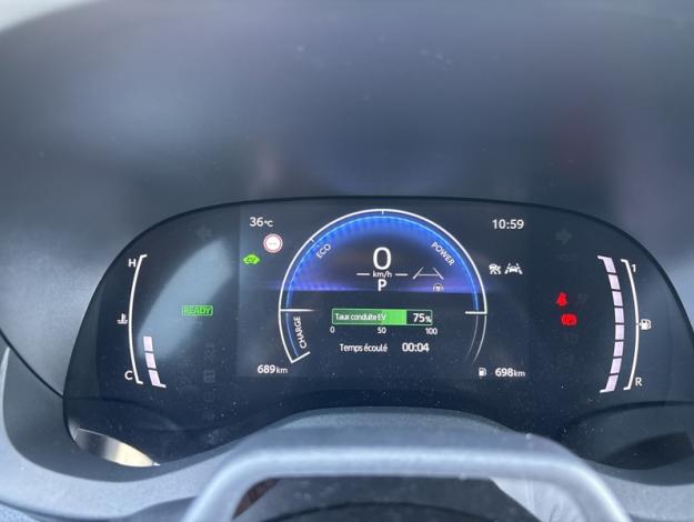 TOYOTA Yaris Cross 1.5 HYBRID 130H DESIGN AUTO   