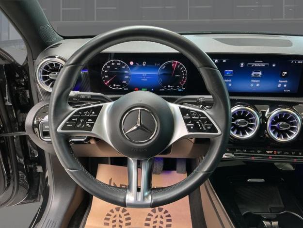 MERCEDES-BENZ A-Klasse A 250 e