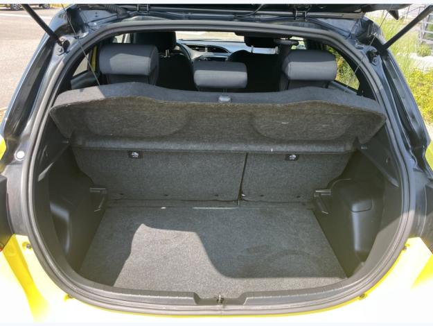 TOYOTA Yaris 1.5 100h Collection  