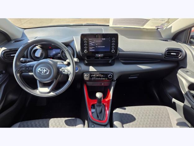 TOYOTA Yaris Hybride 116h Design   