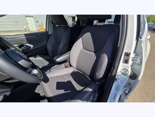 TOYOTA Yaris Hybride 116h Design   