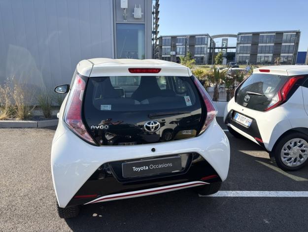 TOYOTA Aygo x-play  1.0 69 ch BVA5