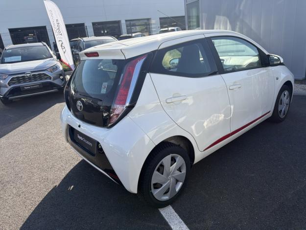 TOYOTA Aygo x-play  1.0 69 ch BVA5